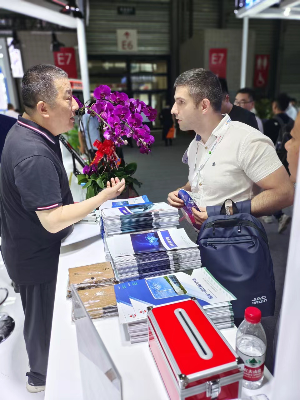 1720747723631460.jpg 8ddbdf92944e81936c484bef7dbad8e(1).jpg