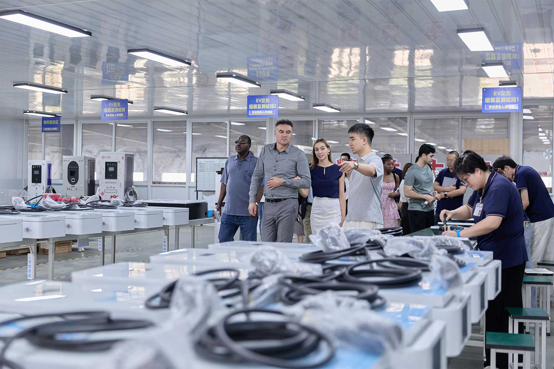 1757989837745043.jpg 10.jpg